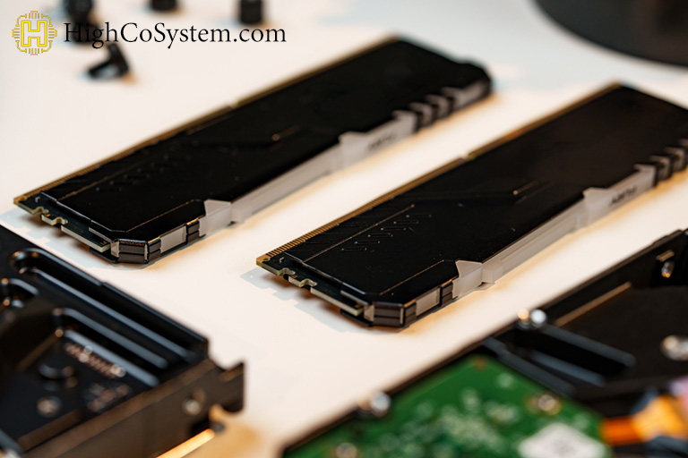 دلیل افزایش قیمت رم و ssd 
